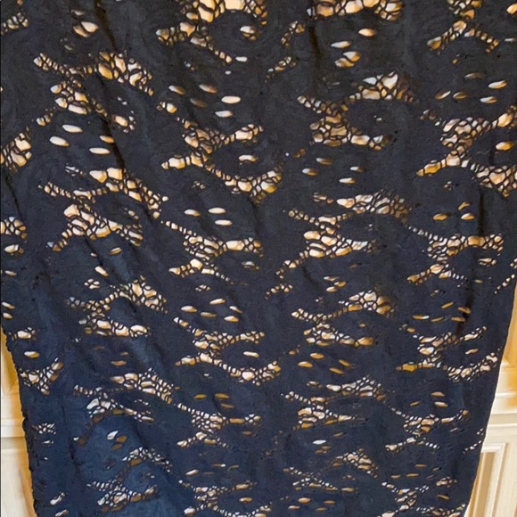 Guess Lace Top - Picture 4 of 6